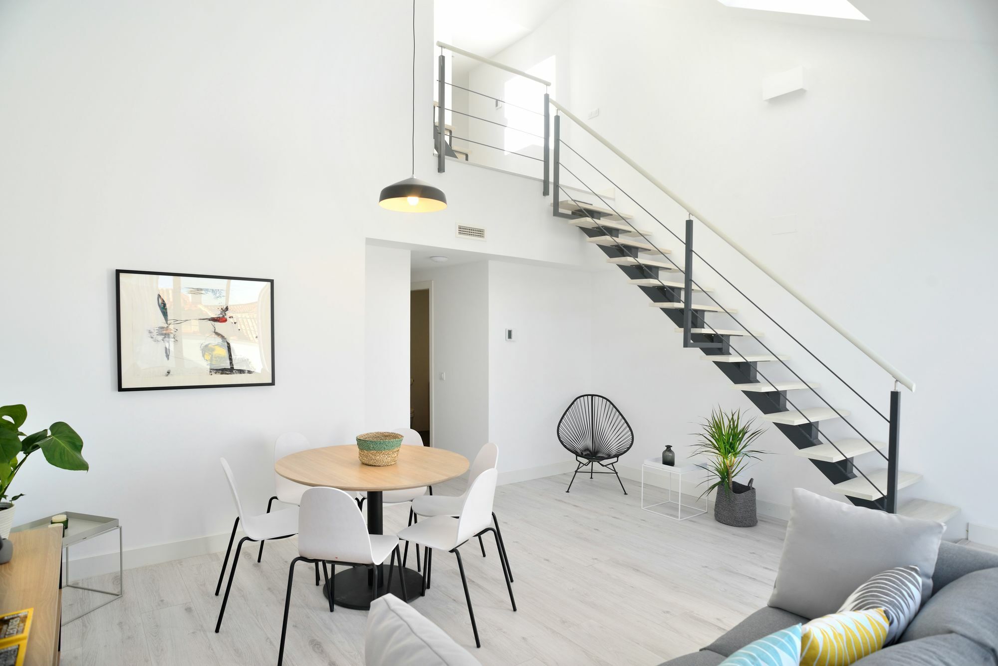 Aspasios Atocha Apartments Madrid Bagian luar foto